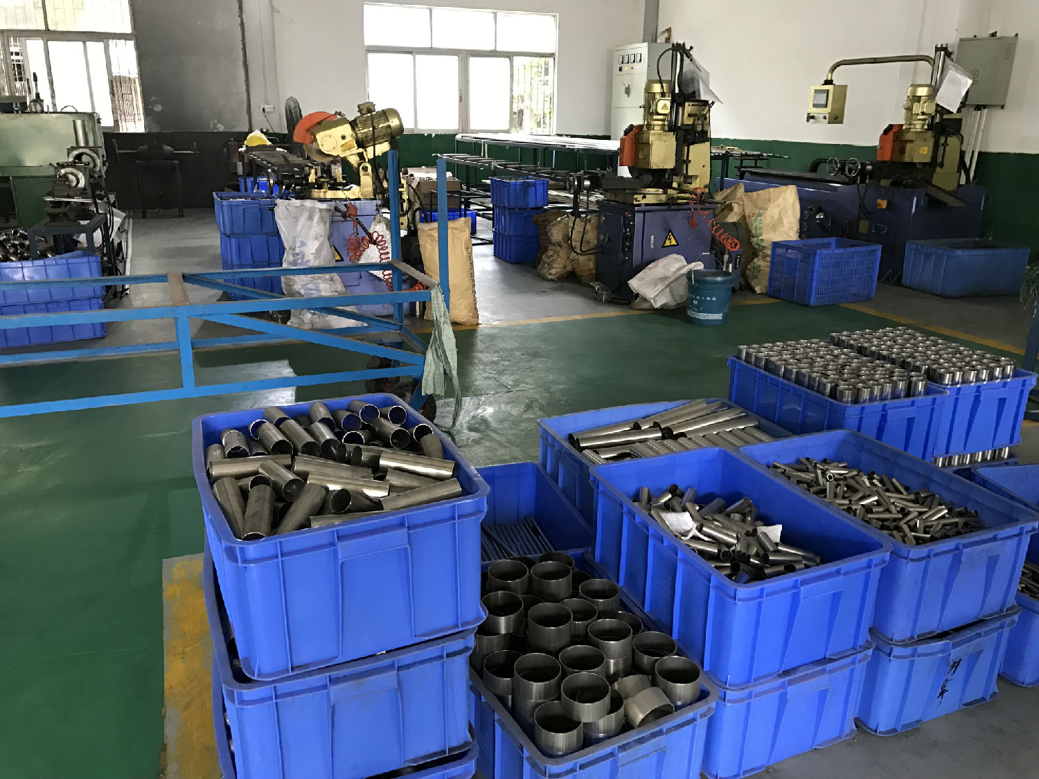 广东开云手机入口网页版-开云(中国)
管业品牌双卡压式管件生产车间4